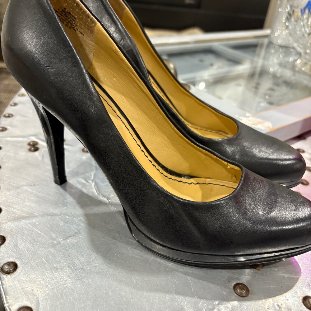 Nine West Black Leather Heels